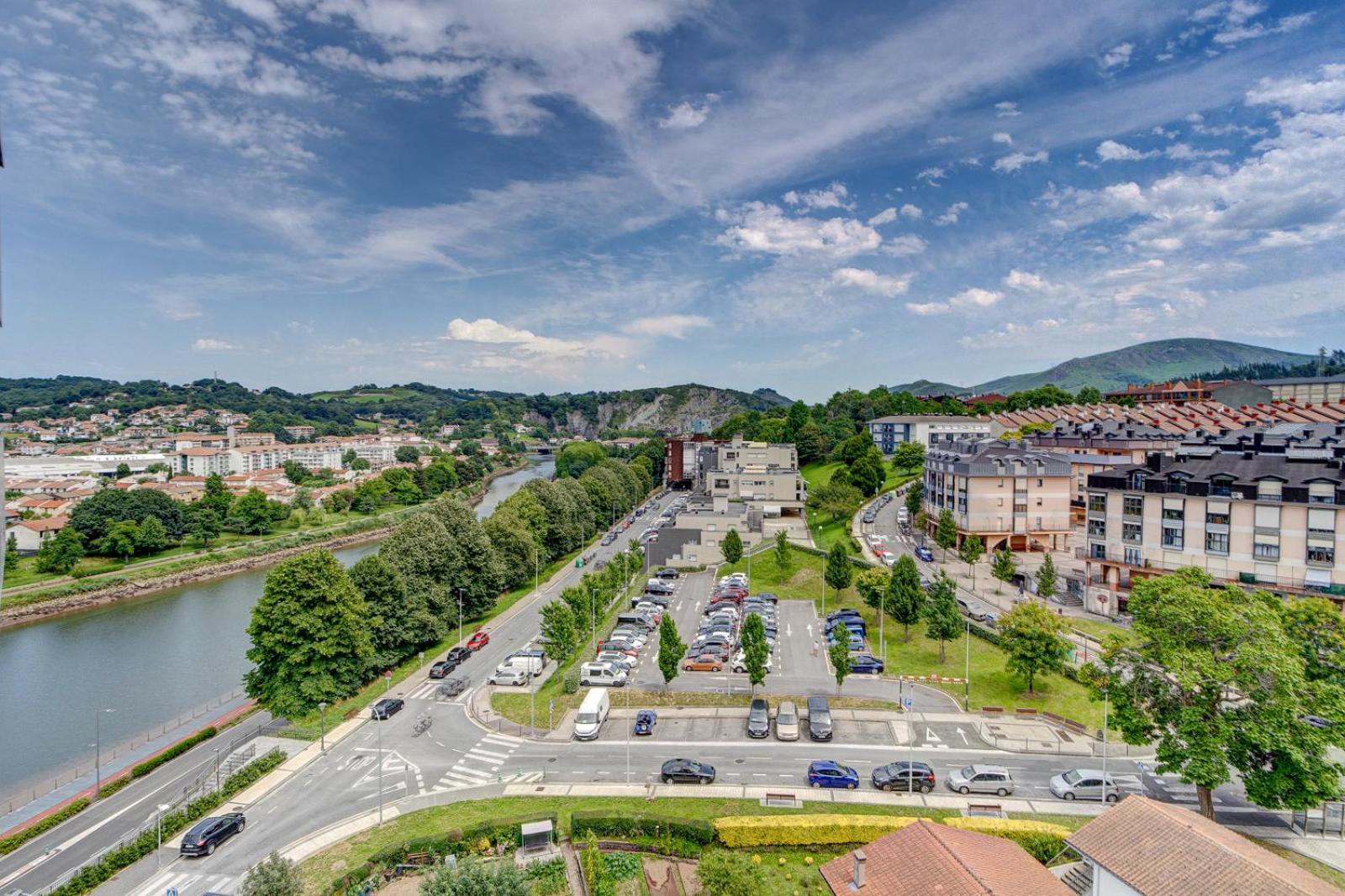 Luminoso Atico Con Terraza, Irun, Parking, 4Pax Lejlighed Eksteriør billede