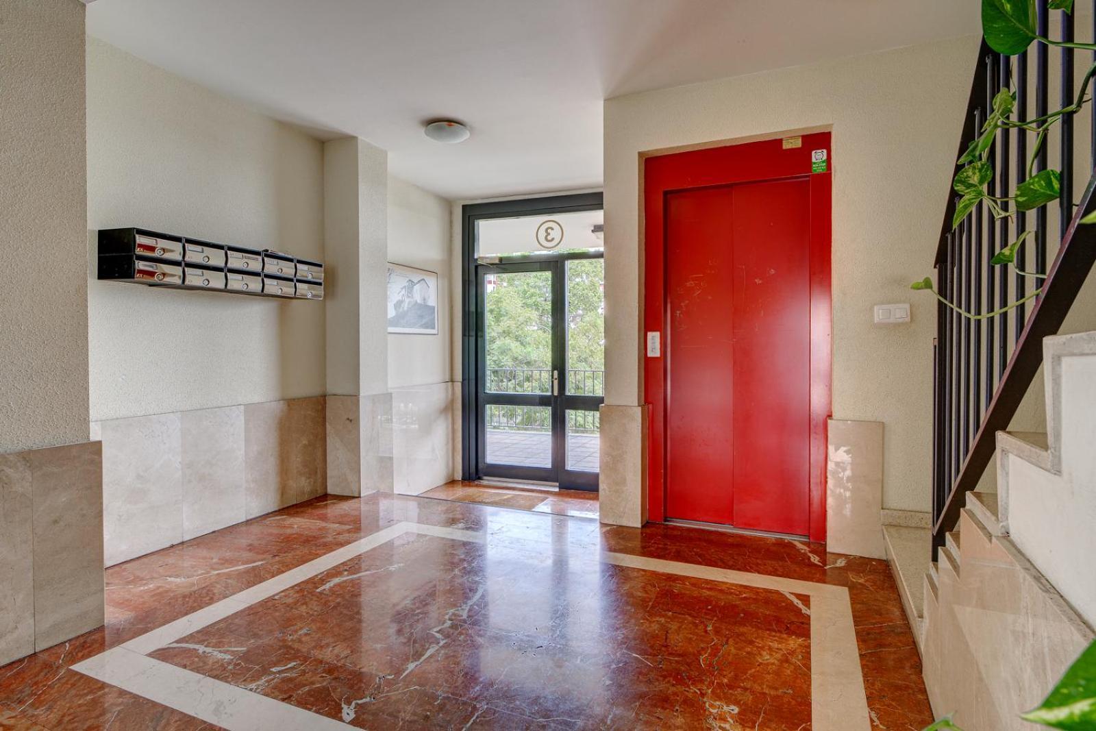 Luminoso Atico Con Terraza, Irun, Parking, 4Pax Lejlighed Eksteriør billede