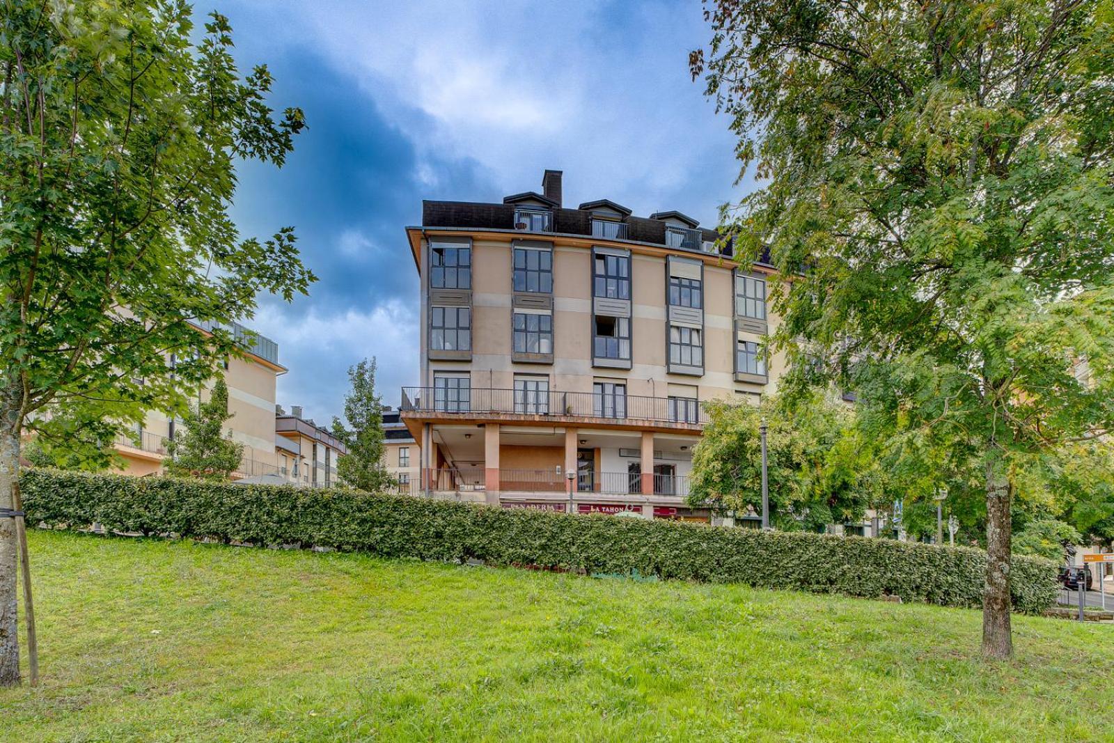 Luminoso Atico Con Terraza, Irun, Parking, 4Pax Lejlighed Eksteriør billede